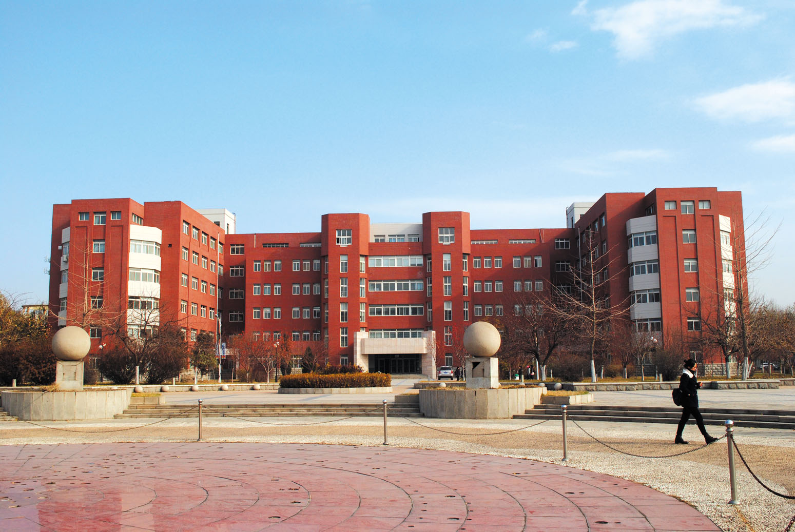 沈阳师范学院